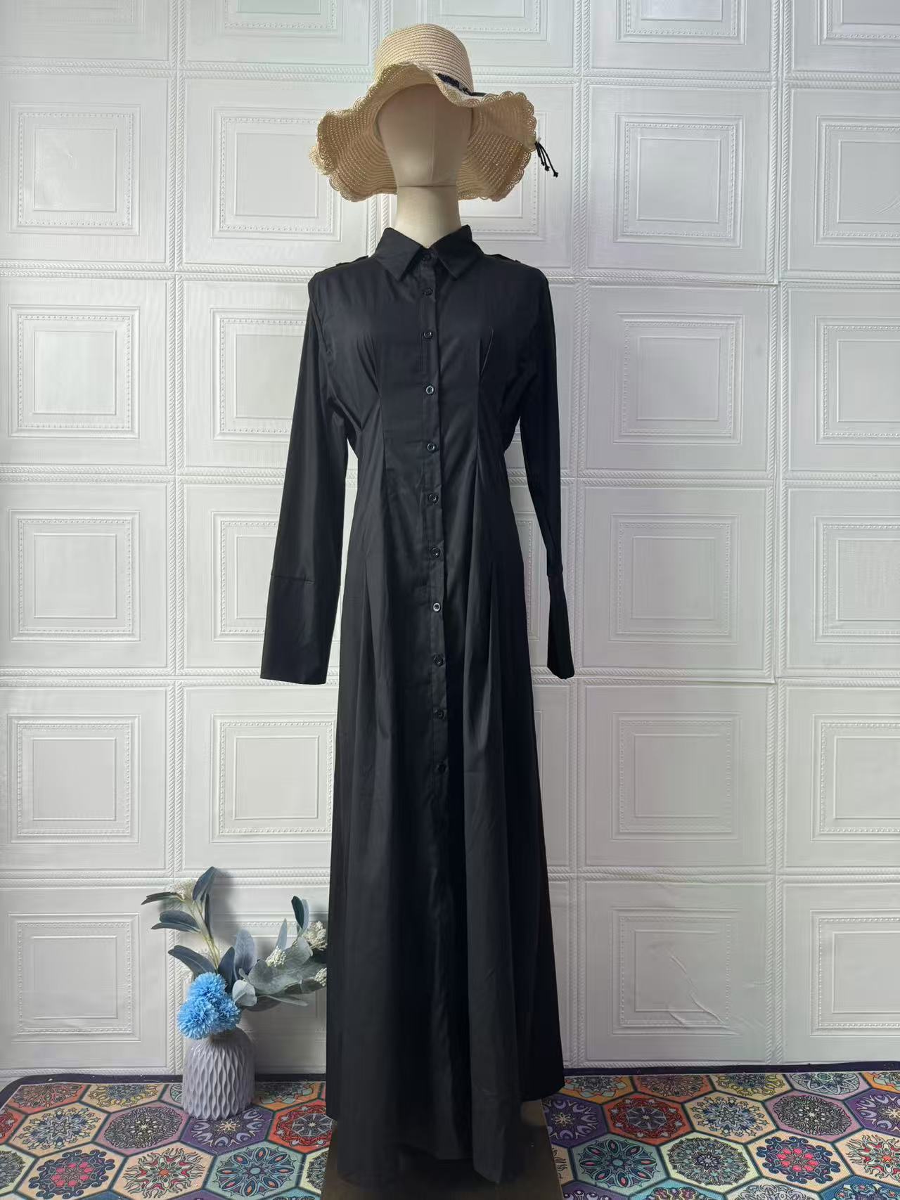 496147440-1